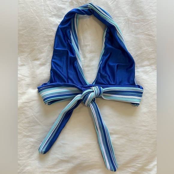 NWOT Beginning Boutique Beach Knit Halter top - Picture 3 of 6